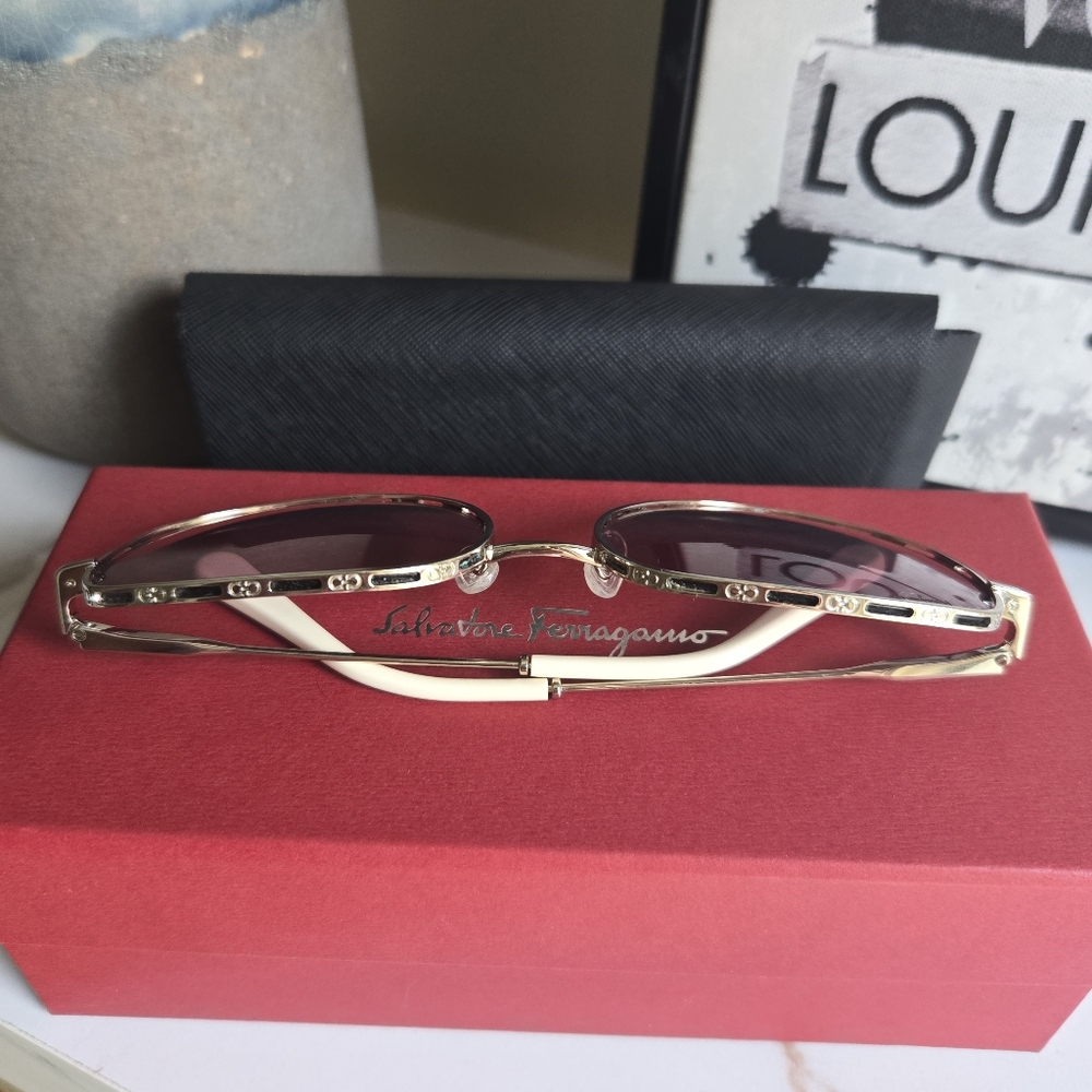 Salvatore Ferragamo Radiant Violet Women Rose Gold Ivory Sunglasses - Picture 10 of 12